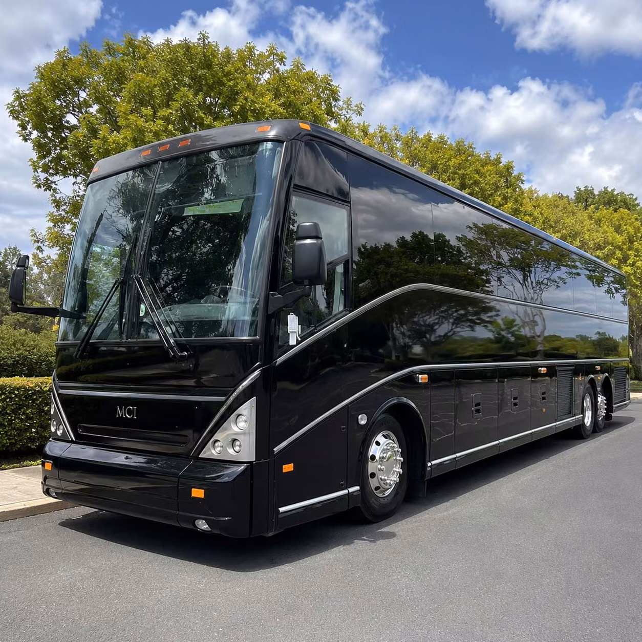 employee shuttle services for pasadena companies and campuses