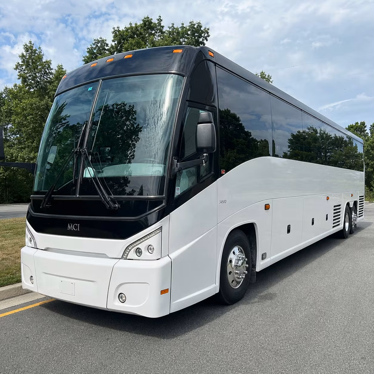 organize comfortable group travel for church retreats and conferences near pasadena
